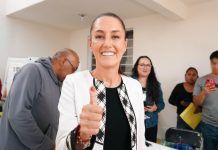 Se Comenta Solo Con / Insurrección Manejada