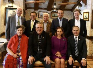 Palabras Más / ¿Un nuevo partido?
