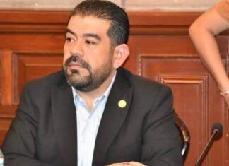 Poder Público / El lado humanista de Poncho