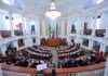 Se Comenta Solo Con / Contra Los Ilícitos