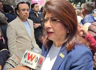 Participa Mariela Gutiérrea en el festejo de Claudia Sheinbaim como presidenta electa