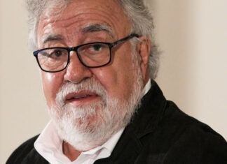 Palabras Más / Encinas como Murillo Karam