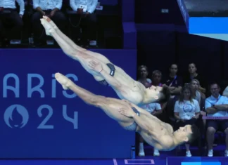 Osmar Olvera y Juan Celaya obtuvieron medalla de plata en prueba de trampolín sincronizado