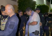 Localizan a siete policías comunitarios desaparecidos en Michoacán