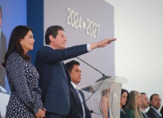 Poder Público / Promete Poncho construir juntos la ciudad que soñamos