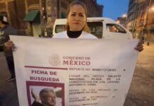 Emite Ceci Flores ficha de búsqueda de AMLO