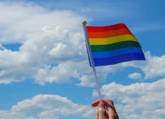 Comunidad LGBT en Chiapas pide a TEPJF que intervenga para que cesen ataques de familia de Sasil de León