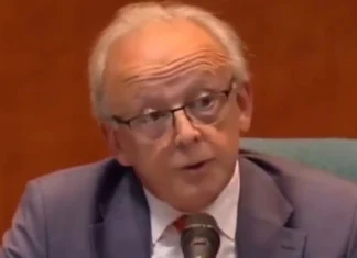 Catedrático español invitado por Lenia Batres criticó Reforma Judicial