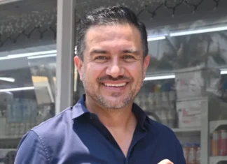 Yunes Márquez se reintegró a sus actividades como senador