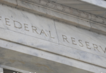 FED rebajó de forma significativa plan para exigir más capital a grandes bancos