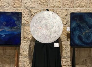Del espacio al lienzo, obras pictóricas que combinan arte y vida aeroespacial en Oaxaca