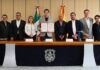 Poder Público / Ojalá viaje de Poncho a China no haya sido en balde