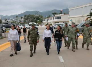 Sheinbaum encabezó reunión para evaluar daños provocados por John