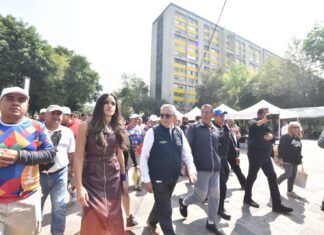 Presenta Ale Rojo de la Vega ‘Cuauhtémoc Alcaldía Limpia’ en Tlatelolco y atiende necesidades vecinales