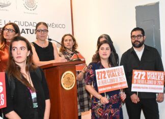 Urgen obligatoriedad de exámenes tóricos y prácticos para expedir licencias de manejo en CDMX