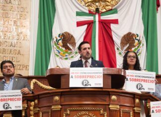 Propone Haces Lago límite en tarifas de estacionamientos para combatir abusos en la CDMX