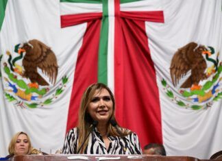 Diputada Miriam Saldaña plantea eliminar discriminación a la mujer en formatos de trámites