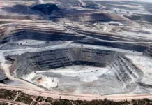 Investigan en Zacatecas robo de contenedores con oro, plata, zinc y cobre
