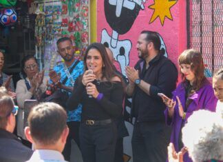 Inaugura Ale Rojo de la Vega Mural «Isla de Paz» en Tepito