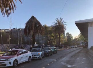 En alcaldía Cuauhtémoc impiden instalación de puestos que obstruyen vía pública
