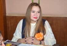 Demanda Mónica Sandoval salud digna para los mexicanos