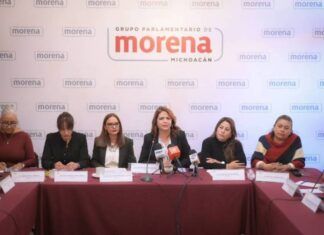 Poder Público / Políticos lucran con la desgracia de los migrantes