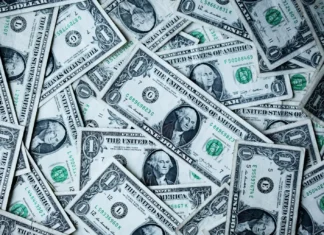 Casa Blanca rescindió orden que congelaba préstamos federales
