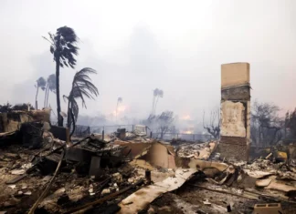 Dos muertos tras incendios en Los Ángeles