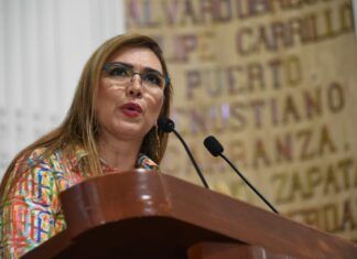Congreso capitalino impulsa accesibilidad al espacio público de personas de talla pequeña