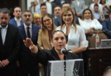 Toman protesta titulares de Coordinación de Comunicación Social e Instituto de Investigaciones Legislativas