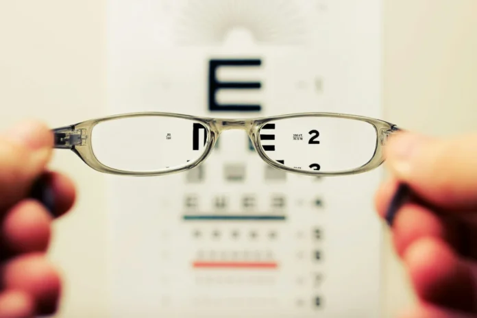 lentes-miopia-astigmatismo