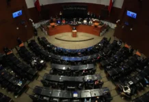 Senado aprobó reforma constitucional contra reelecicón y nepotismo