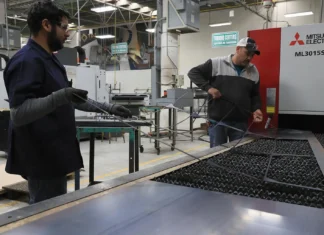 Inversión fija bruta en México disminuyó 0.7% interanual en noviembre pasado