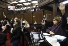 Poder Público / Perdieron los perversos, ganó la universidad al aprobarse la Reforma Universitaria