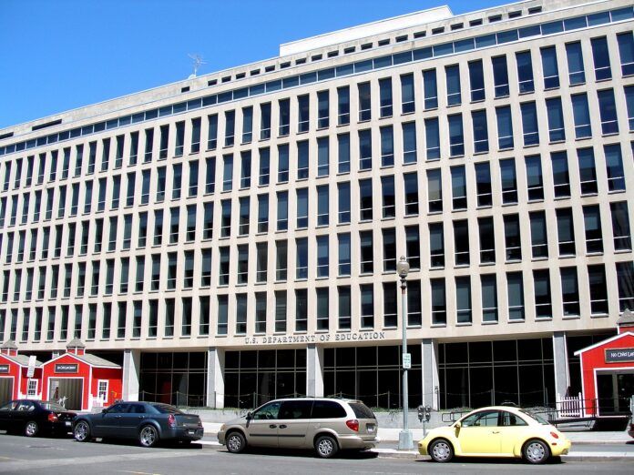 Usdepartmentofeducationbuilding (1)