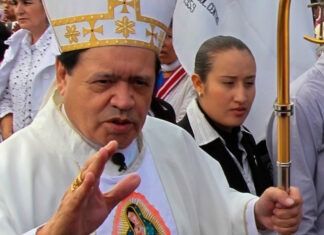 Ordenan a gobierno capitalino devolver dinero a cardenal en retiro Norberto Rivera