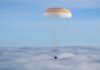 Nave Soyuz regresa a la Tierra con dos astronautas rusos y uno estadounidense