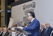 ¡Histórica y firme!