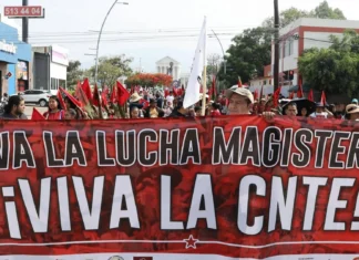 Palabras Más / ¿La mano de quién?