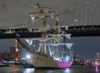 Regresan cadetes mexicanos del buque escuela Cuauhtémoc