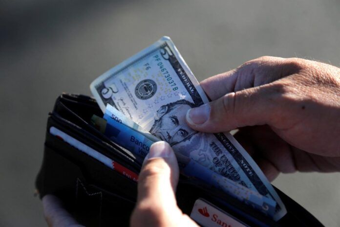 estados-unidos-dolar-remesas-1536x1024