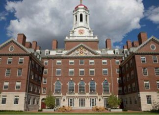 Gobierno de EU no otorgará nuevas subvenciones a la Universidad de Harvard
