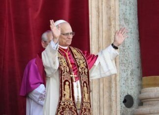 Cardenal Prevost en X antes de ser papa: apoyo a migrantes y críticas recientes a Vance