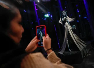 ‘El Laberinto’ de Tim Burton llega a México