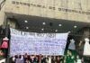 Madre protesta en Segob por el caso de su hija abusada por militares