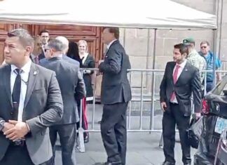 Sheinbaum Pardo recibió en Palacio Nacional Christopher Landau