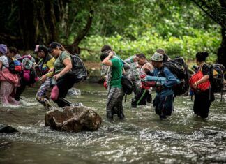 Inseguridad laboral, principal fuente de estrés para migrantes