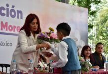 Refrenda Rosi Wong Compromiso con la Educación en Tecámac
