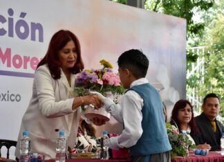 Refrenda Rosi Wong Compromiso con la Educación en Tecámac
