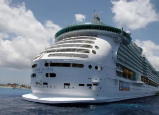 México anunció impuesto escalonado a pasajeros de cruceros que empieza en cinco dólares